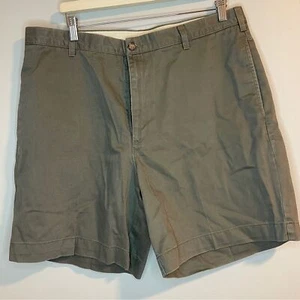 Men's Wrinkle-Free Double L Chino Shorts, Classic Fit, 8" - Afbeelding 1 van 4