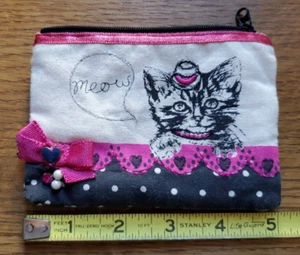 Accessorize Small Kitten Kitty Meow Coin / Change Purse / Makeup / Cosmetic Bag - Picture 1 of 4