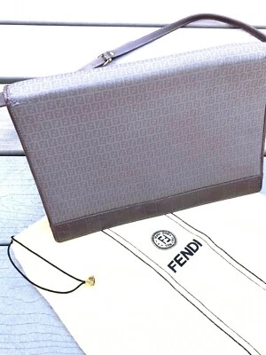 Auténtico Bolso Bandolera Fendi Clásico Roma Marrón Monograma Foto 1 de 4