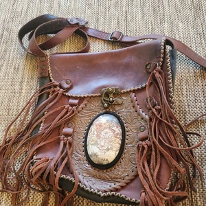 Bolso Bandolera Vida Mia Cuero Lulu Flecos con Piedra Hecho a Mano Calidad Raro México - Imagen 1 de 14
