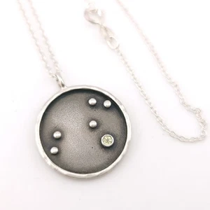 Satya Luna Sol Sterling Silver Leo Zodiac Constellation Peridot 14" in Pendant - Picture 1 of 9