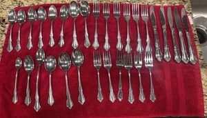 Servizio piatti vintage placcato argento 30 pezzi motivo rosa - Foto 1 di 5