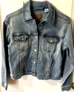 Levi Signature Denim Jacket  Youth Size L - Picture 1 of 5