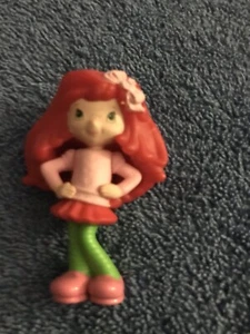 2010 Mcdonalds Strawberry Shortcake 3 Inch Figur Waist Turns - Bild 1 von 10