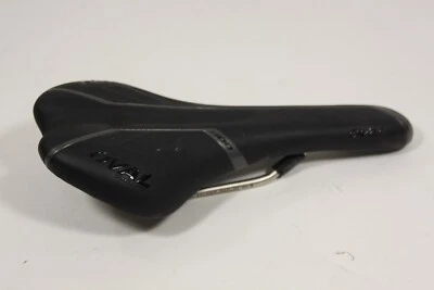 Oval Concepts 600 Saddle 130 x 280 mm CroMo/Ti rails Black & Gray - Image 1 of 3