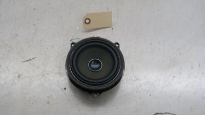 Altavoz audio puerta delantera derecha BMW 328i F30 2012-2016 OEM 92644944 Foto 1 de 4