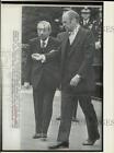 1975 Press Photo President Ford welcomes Emperor Hirohito to the White House, DC