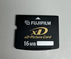 Fujifilm xD Picture Card 16MB Camera Memory Card (Fits Olympus) - Picture 1 of 2