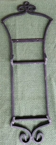 Espositore verticale da parete 2 piatti portapiatti in ferro battuto alto 23" - Foto 1 di 7