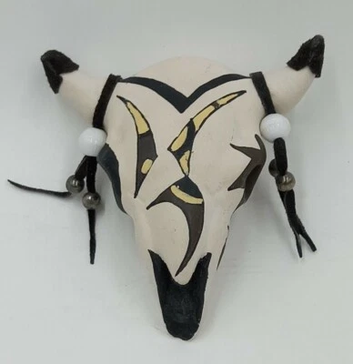 Ceramic Cattle Skull  Bull Cow Wall Decor 4in  - Image 1 of 4