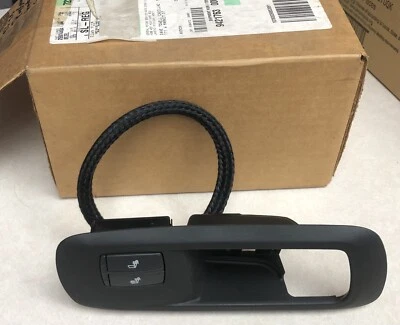 Cadillac SRX Factory Hand Door Bezel & Heated Seat Switch 25974484 Black New - Image 1 of 4
