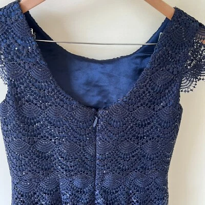 L'AMOUR атласная отделка и блестки украшенный кружевной случай платье размер 14AU - Изображение 1 из 3