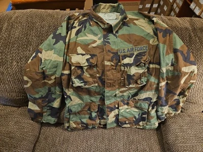 Vintage US Air Force Combat Woodland Camo Field Coat Size Medium Long  - Image 1 of 4