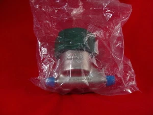 Swagelok SS 3/8" LD Series Diaphragm Valve, 6L-ELD8-VVX-PX - Picture 1 of 1