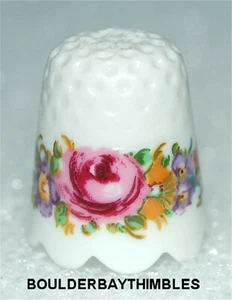 TCC Thimble - ALTENKUNSTADT PORCELANA 'Guirnalda de flores' 1994 ALEMANIA DIFÍCIL DE ENCONTRAR - Imagen 1 de 6
