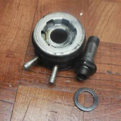 ENFRIADOR DE ACEITE DE MOTOR HONDA ST 1300 ST1300A ST1300P ST1300PA 15700-MCS-003 Foto 1 de 4