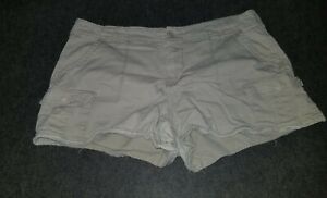 Faded Glory Khaki Shorts Women’s Size 18 Machine Cold Wash Cotton Blend