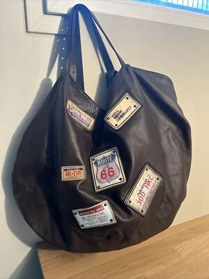 Sac À Main De Voyage Besace En Cuir Marron Écussons US Route 66 Laura Di Maggio - Photo 1/4