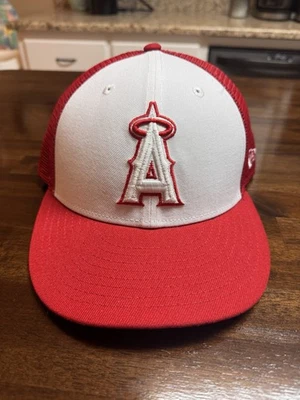 New Era 59Fifty Los Angeles Angels Fitted Hat Netted Size 7 7/8 Red White - Image 1 of 4
