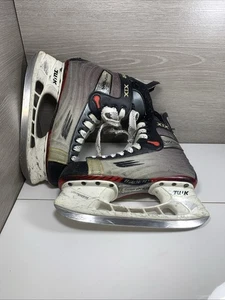 BAUER VAPOR SFL XIX PATTINI DA HOCKEY SU GHIACCIO GIOVANILI LAME TUUK - TAGLIA 6 D - Foto 1 di 12