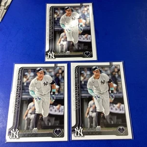 2025 Topps Series 1 #300 Aaron Judge (3) Card Lot NM-MT - Picture 1 of 2