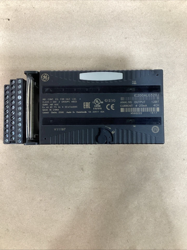 GE Fanuc IC200ALG320J Analog Output Module (FREE SHIPPING) - Image 1 of 4