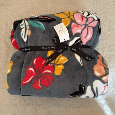 Vera Bradley Throw Blanket Coastal Paradise 80” X 50” NWT Fleece - Image 1 of 4