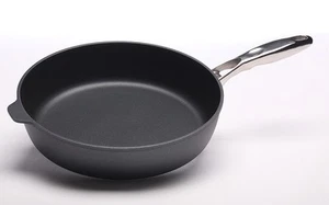 Sauté Pan w/ SS Handle - 5.8 Qt (12.5") | HD Classic - Open Box - Picture 1 of 1