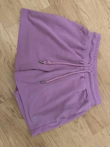 Alo Yoga  Size XS Pink Lavander Dreamy Shorts Drawstring Pockets  - Picture 1 of 5