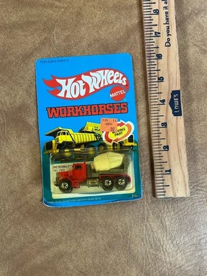 美泰风火轮 1983 年马来西亚 #1169 彼得比尔特水泥搅拌机工作马全新全新带包装 — 第 1/4 张图片