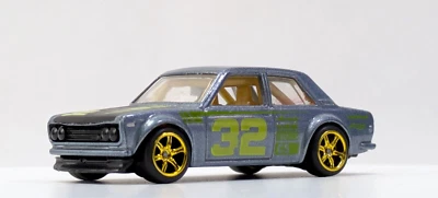 Hot Wheels Custom Datsun Bluebird 510 más rápido que nunca - cambio de rueda RR Foto 1 de 4
