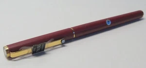 Montblanc Slim Line Füllfederhalter OM Feder in matt rot Neuwertig - Bild 1 von 4