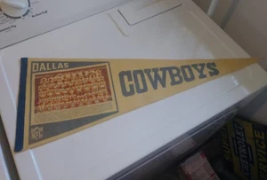 original 1974? DALLAS COWBOYS FULL SIZE TEAM PICTURE PENNANT staubach ditka - Picture 1 of 3