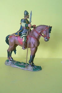 DELPRADO  : COLLECTION DU MOYEN AGE   TRES BEAU CHEVALIER A CHEVAL   - Picture 1 of 6