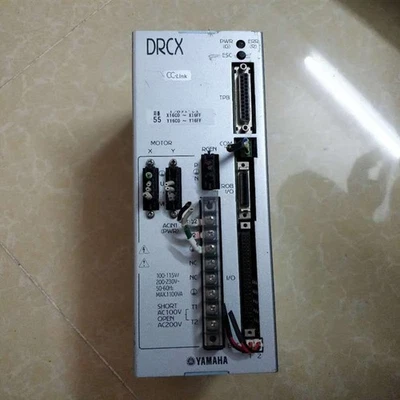Controlador robótico Yamaha DRCX 0510 DRCX0510 usado 1 pieza envío gratuito #QW Foto 1 de 2