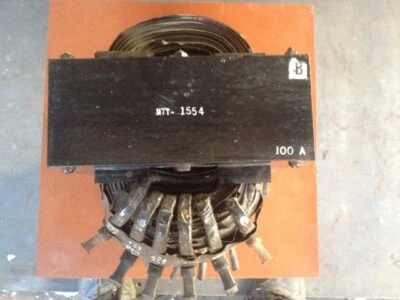 Autotransformador, reductor, 27/4,7 kVA, 277V, 100A, 60 Hz, con muchos grifos  Foto 1 de 4