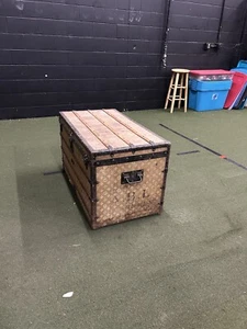 Early 1900s Louis Vuitton Steamer Trunk - Picture 1 of 10