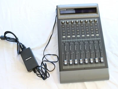 Piezas/Reparación - Mezclador de grabación extensor de control Mackie - Necesita reparación Foto 1 de 4