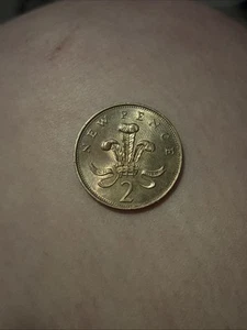 RARE 1971 2 NEW PENCE British Elizabeth II Coin - Picture 1 of 3
