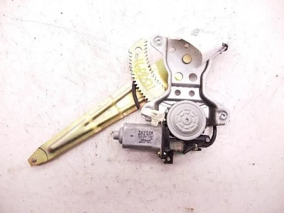 01-03 REGULADOR VENTANA PUERTA TRASERA LADO CONDUCTOR TOYOTA PRIUS 1.5L TRACCIÓN DELANTERA  Foto 1 de 4