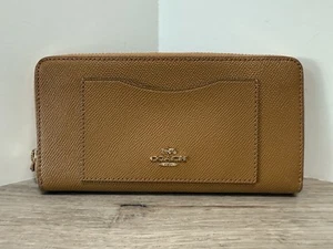 Coach Lange Akkordeon-Geldbörse mit umlaufendem Reißverschluss aus genarbtem Leder/Sattel F54007 - Bild 1 von 4