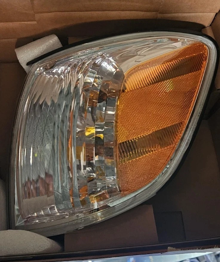 Depo Turn Signal Light (Left) for Sequoia, Tundra 312-1556L-AS - Image 1 of 4