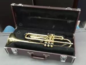 Tromba Yamaha YTR-2320 argento con custodia rigida - Foto 1 di 7