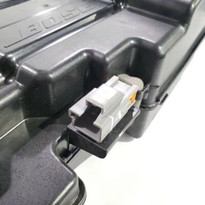 Subwoofer de rádio console central 2020 Chevrolet Silverado 2500 LTZ Duramax OEM - Imagem 1 de 4