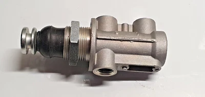 Válvula de freno de motor E007 para UNIMOG 424 425 435 Mb-Trac 440 441 442 443 Foto 1 de 4