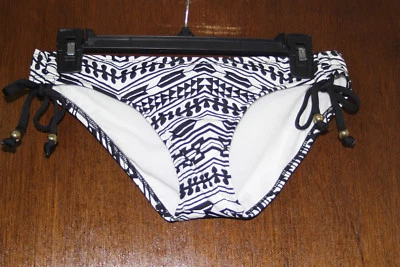 Nuevo pantalón de bikini a rayas Gianni Bini para mujer $49 parte inferior S M pequeño mediano blanco negro Foto 1 de 4