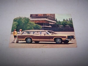 Ford Country Squire 1968 camioneta postal - Imagen 1 de 2