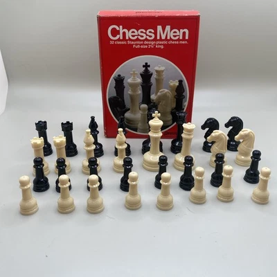 Pressman 32 pc Chess Men Set  2004 Used - Image 1 of 4