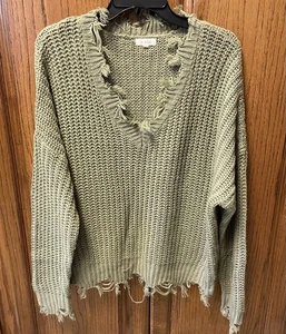 La Miel Sweater V Neck Distressed Fringe Sz M Sage Army Green Oversized Soft - Picture 1 of 5