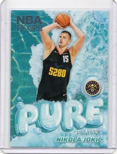 2024-25 NBA Hoops Pure Players Insert Nikola Jokic #3 Denver Nuggets - Imagen 1 de 2